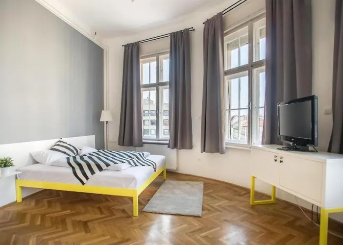 Rumor * בודפשט